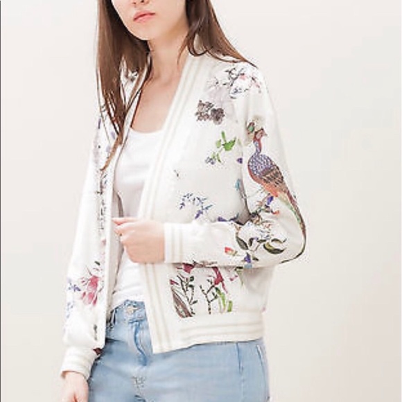 STRADAVARIUS (Zara Group) Floral Bird Print Bomber - Picture 2 of 2